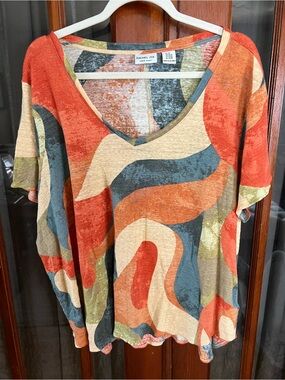 Rachel Zoe Abstract Swirl V-Neck Short Sleeve Top in Orange, Blue & Cream